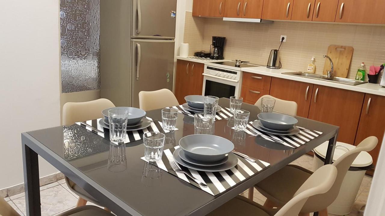 Palette Apartment Bamboo - Athens Center, 6 Bd, 3 Bath Exteriör bild